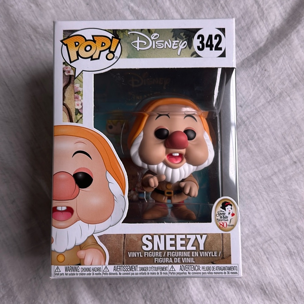 Funko pop Disney Sneezy Snow White